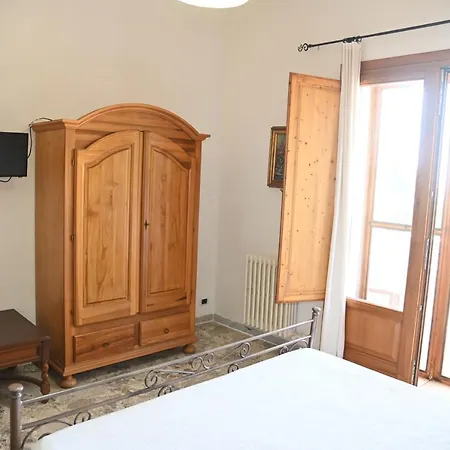 Dongiovanni فندق مبيت وإفطار